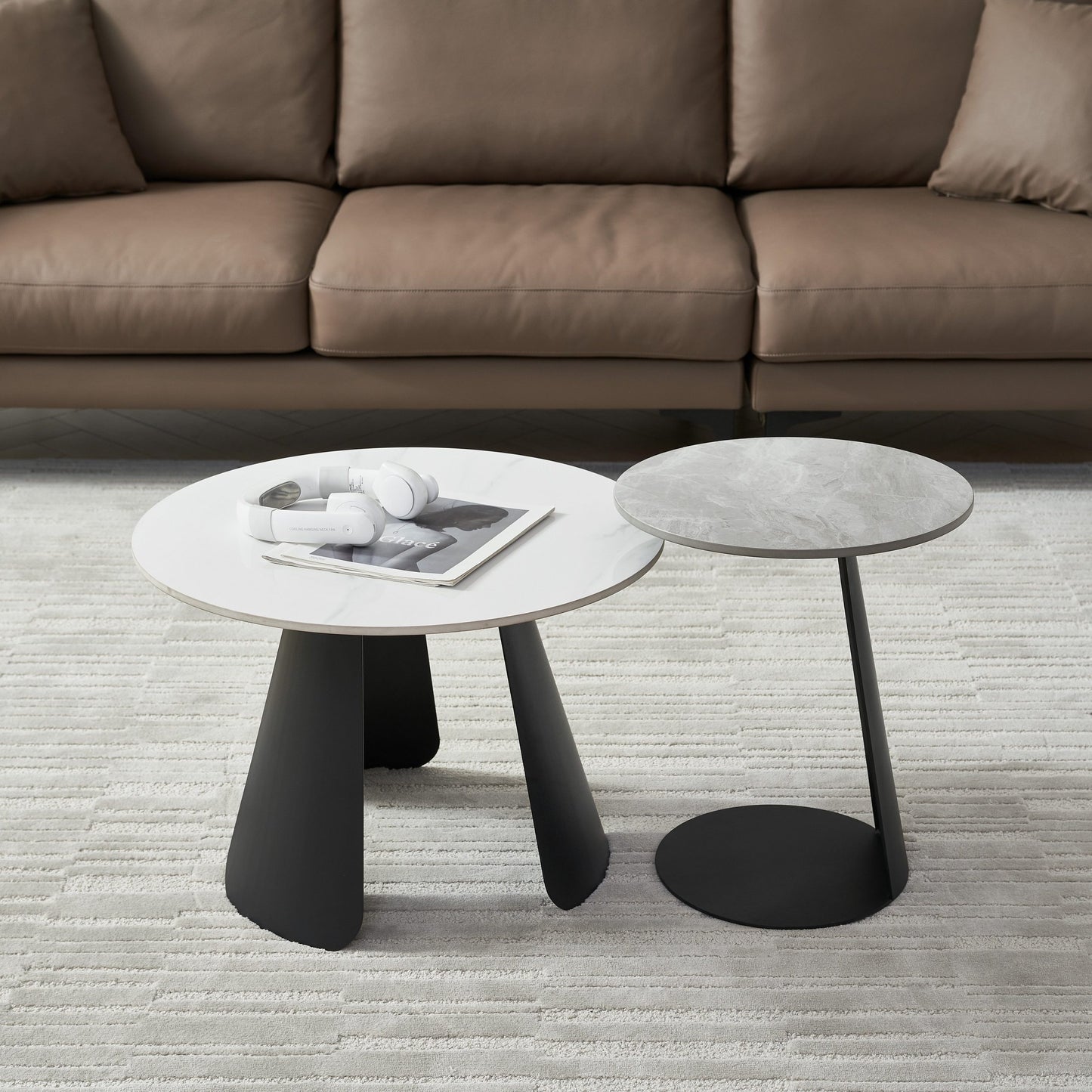 2 PIEZAS - Set de 2 mesas auxiliares estilo minimalista - Diseño multifuncional - Sobre de piedra y patas metálicas