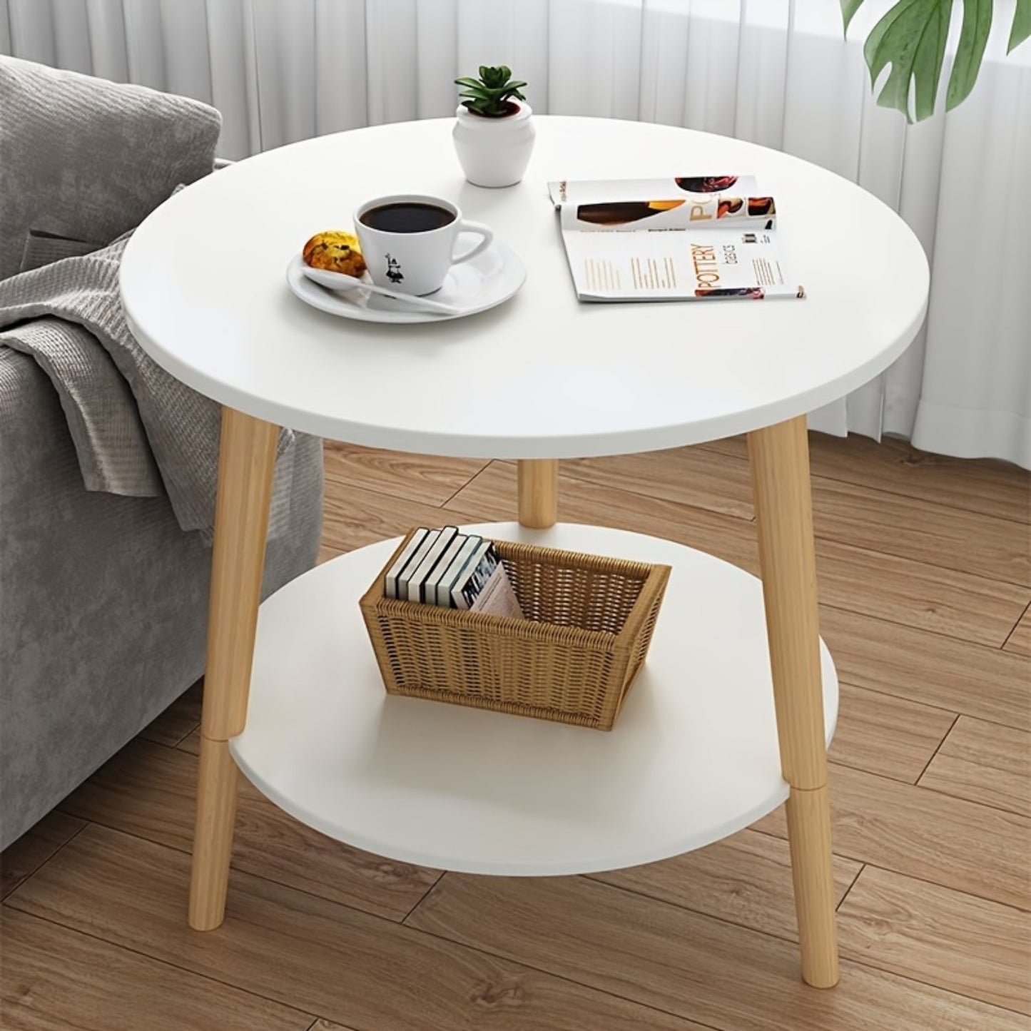 Mesa de café redonda de dos niveles estilo nórdico - Madera maciza, diseño blanco y madera, ideal para mesita de noche o auxiliar, con estante en la base
