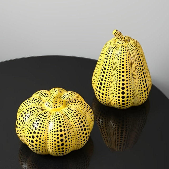 Calabaza decorativa con lunares - "Polka Dot Pumpkin" - Inspiración Yayoi Kusama en resina 2 variantes disponibles