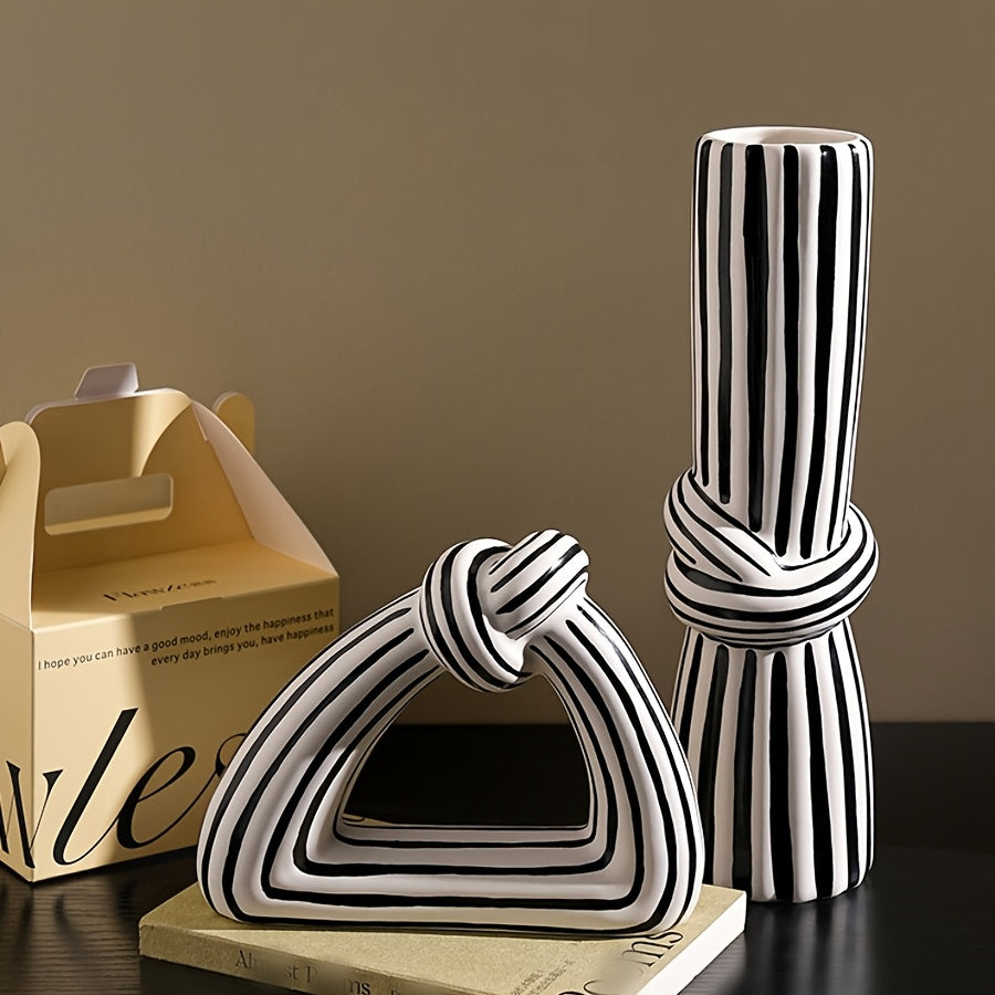 Jarrón decorativo de cerámica a rayas - Diseño de Nudo moderno y sofisticado disponible en dos variantes