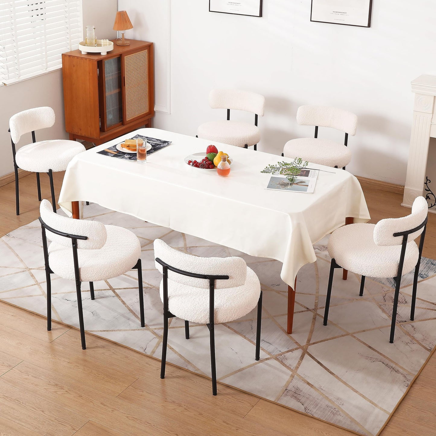 2 PIEZAS - Set de 2 sillas de comedor estilo mid century moderno minimalista con respaldo curvado - Bouclé blanco y marco de metal negro