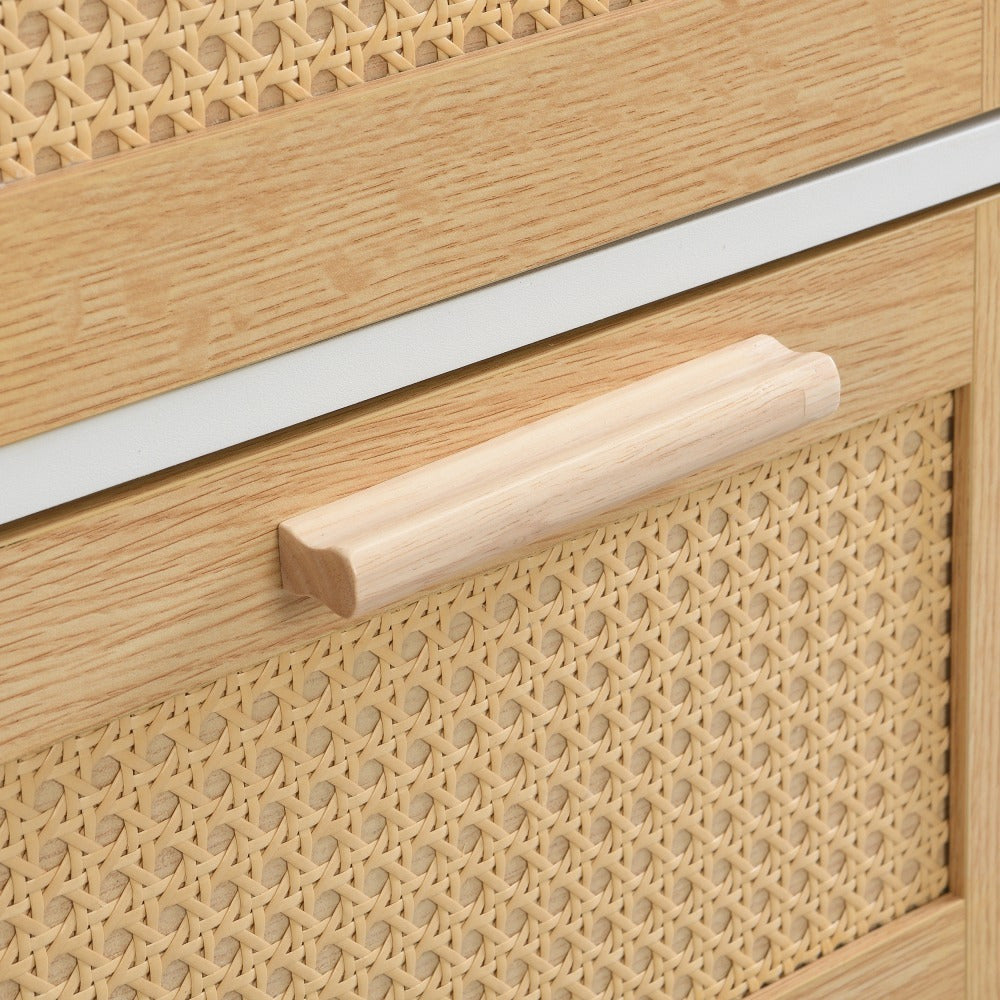 Gabinete organizador de baño estilo natural con puertas de ratán – Madera en tono natural
