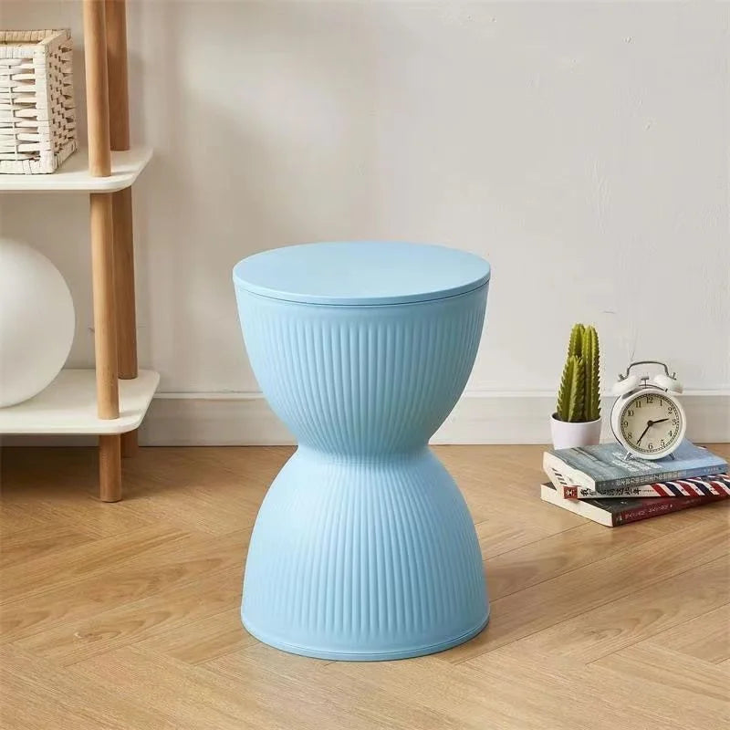 Mesa auxiliar o taburete diseño multifuncional en 10 colores - Diseño en forma de reloj de arena, plástico