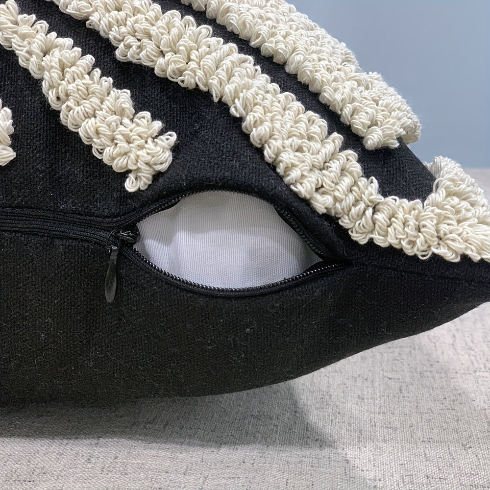 Funda de cojín bordada estilo glam en blanco y negro disponible en 4 diseños de 45x45cm (17.7x17.7inch) - Tejido en poliéster y algodón