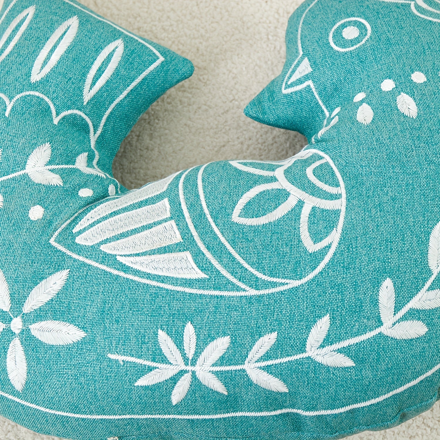 Funda de cojín decorativa con forma de ave bordada – Estilo boho-contemporáneo - Disponible en 4 colores